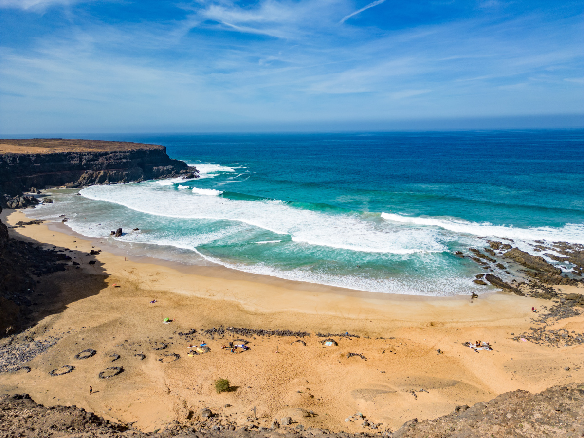 PLAYA DE ESQUINZO