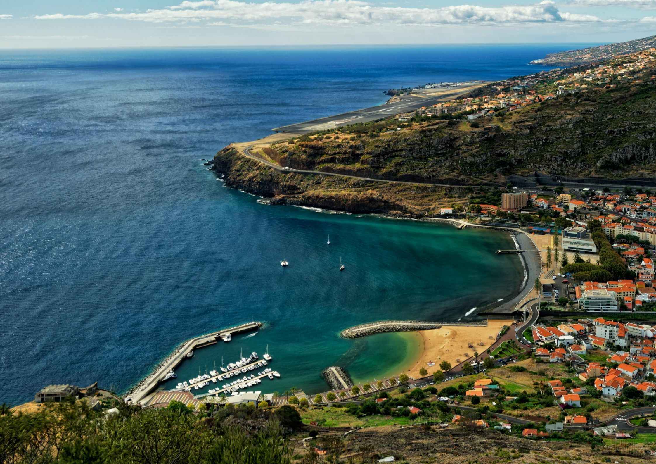 Madeira, Calheta Beach